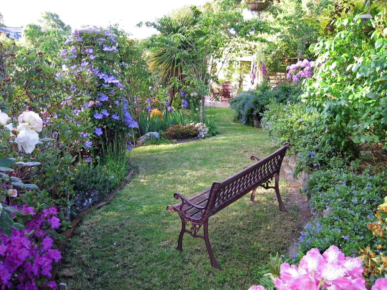 Mcauley Glen Boutique B&B Портобелло Экстерьер фото