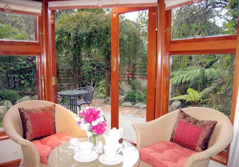 Mcauley Glen Boutique B&B Портобелло Экстерьер фото